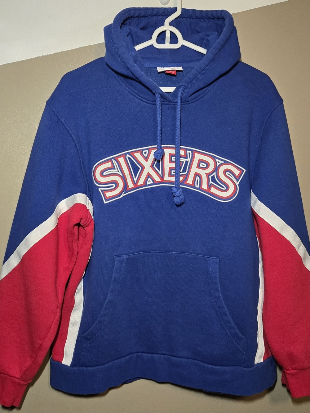 Mitchell & Ness Men's Philadelphia 76ers NBA Hoodie Size Medium Nostalgia Blue